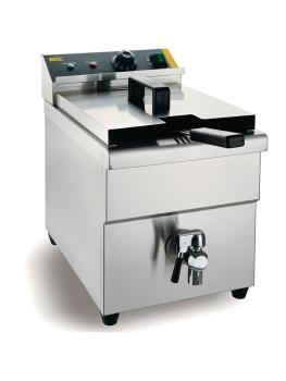 Friteuse à induction - Modèle de table - 7,5 Litre - H 41,5 x 29 x 44 CM - 3 kW - 220-240 V - Buffalo - CP793