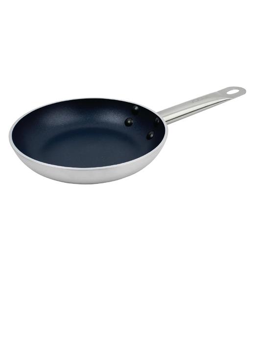 Poêle à frire - 0,8 Litre - Ø 20 x H 3,5 CM - Aluminium - Vogue - CB899 CB899 €18.97 Poêle à frire