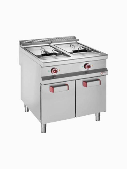 Friteuse - 2 x 18 Litres - Electrique - Robinet de vidange - Socle - Diamant - E9/F36A8 E9/F36A8 €3,959.04 Ligne Diamond 900