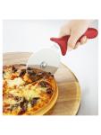Pizzasnijder - Rood - Ø 10 x H 13 x 2.5 CM - RVS - Hygiplas - CC407 CC407 €7.59 Pizzasnijders