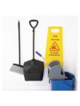 Balai et clignotant - Noir - H 95 x 30 x 34,5 CM - Plastique - Jantex - CK851 CK851 €34.56 Pelle et brosse