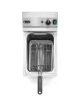 Friteuse - Avec robinet de vidange - 10 litres - 400 V - H 42 x 30.2 x 68 CM - Hendi - 209424 H209424 €308.20 Friteuses 400 volts