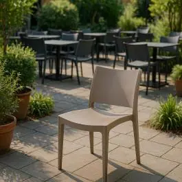 Chaise de patio Lotus - Empilable - Taupe - G-Line