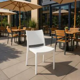 Chaise de patio Lotus - Empilable - Blanche - G-Line