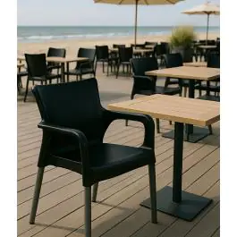 Chaise de patio Anny - Empilable - Avec accoudoirs - Noire - G-Line